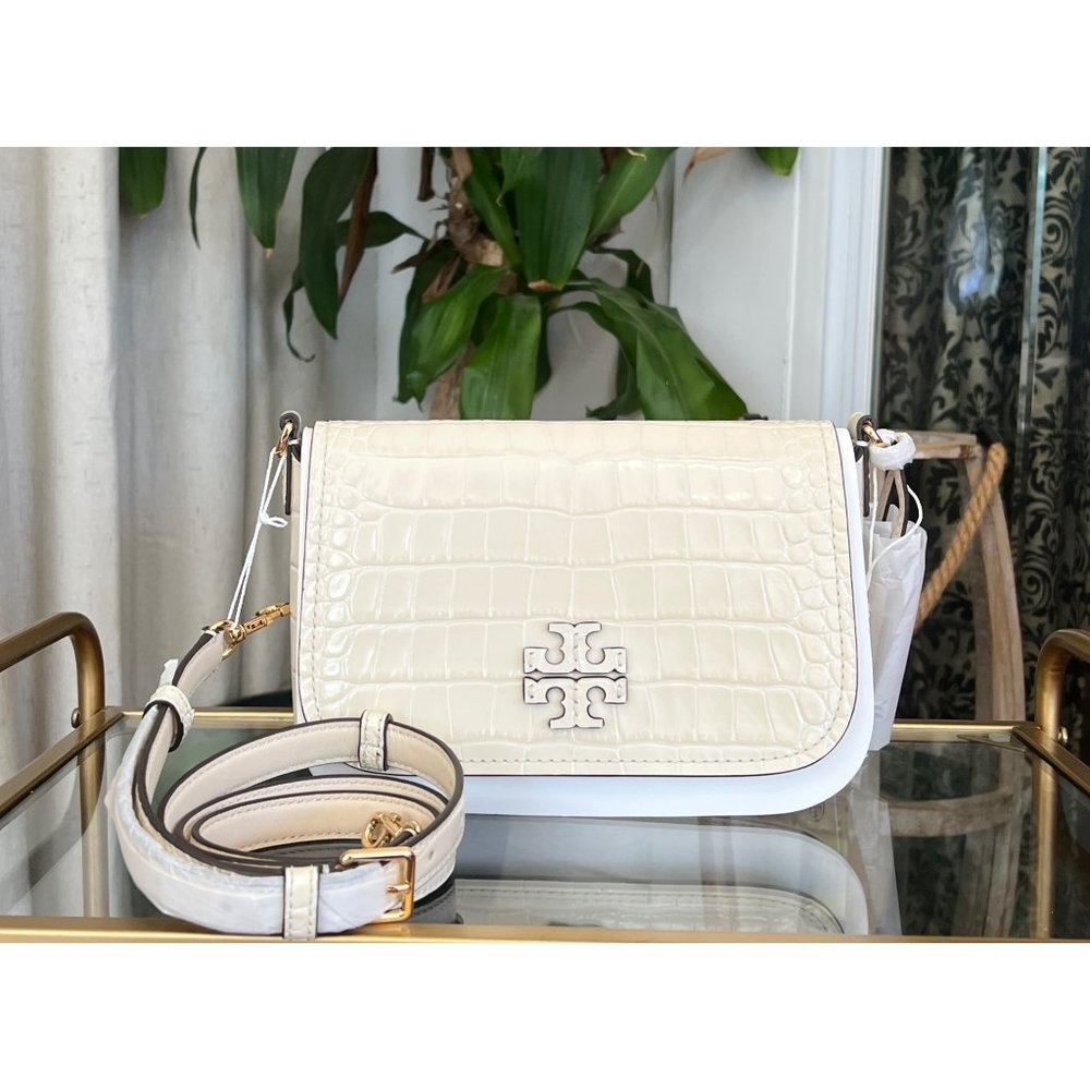NWT!! TORY BURCH THEA FLAP CREAM EMBOSSED CROSSBODY BAG ♦️♦️ - Picture 15 of 17